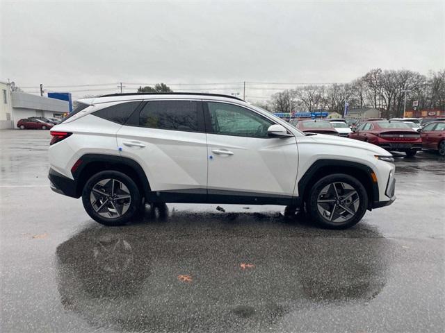 new 2025 Hyundai Tucson car, priced at $35,184