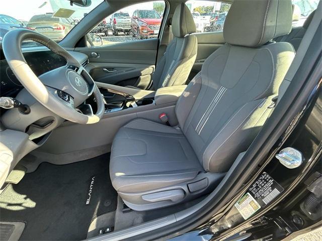 used 2025 Hyundai Elantra car