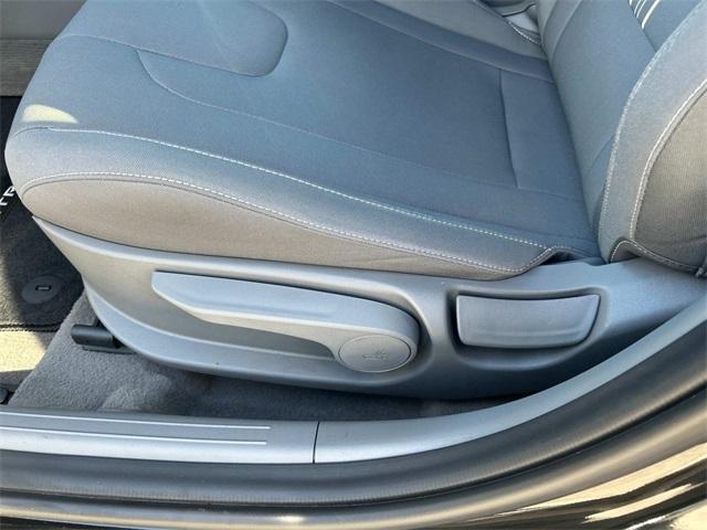 used 2025 Hyundai Elantra car