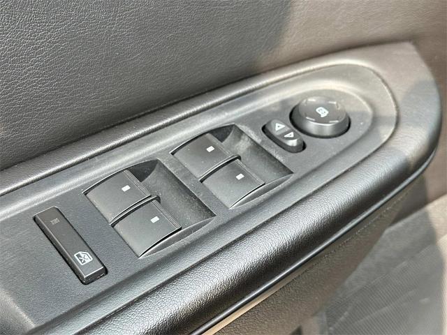 used 2015 GMC Acadia car, priced at $11,498
