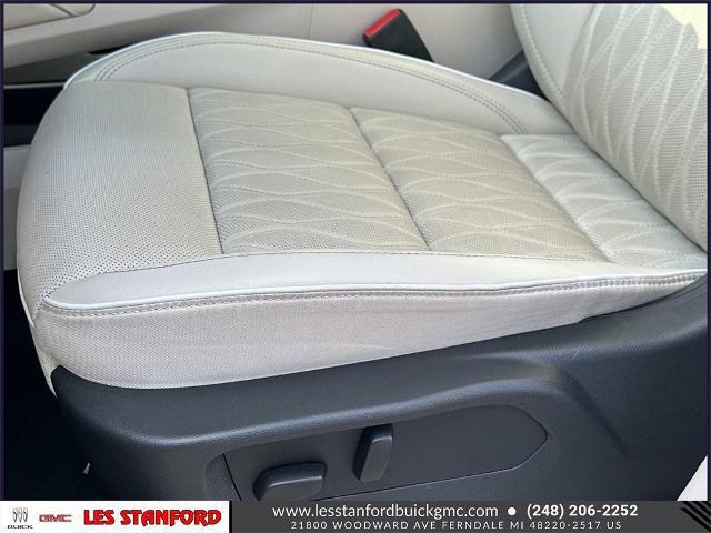 used 2023 Buick Envision car, priced at $31,795