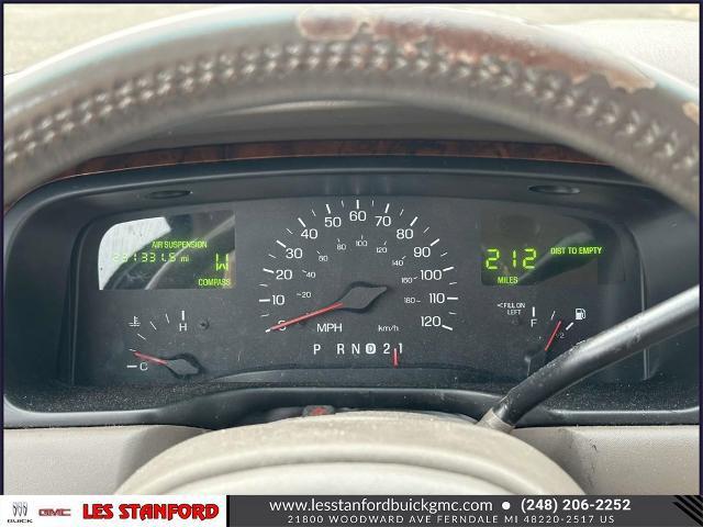 used 1999 Lincoln Town Car car, priced at $2,900