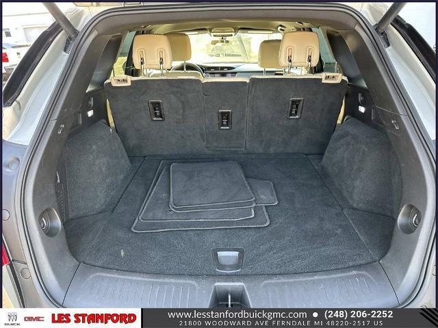 used 2017 Cadillac XT5 car