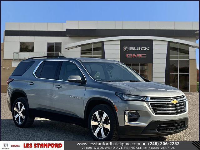 used 2023 Chevrolet Traverse car, priced at $32,099