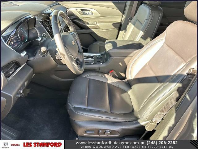 used 2023 Chevrolet Traverse car, priced at $32,099