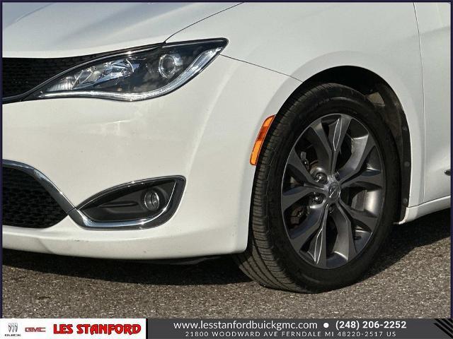 used 2018 Chrysler Pacifica car, priced at $18,889