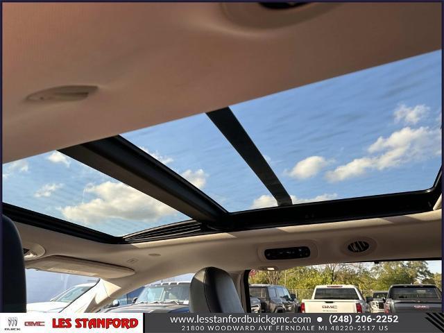 used 2018 Chrysler Pacifica car, priced at $18,889
