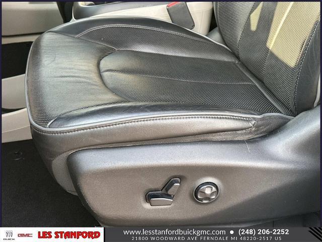 used 2018 Chrysler Pacifica car, priced at $18,889