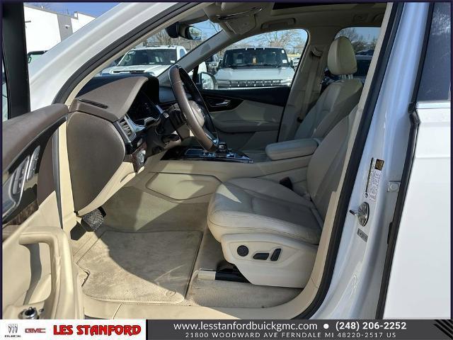 used 2018 Audi Q7 car, priced at $16,000