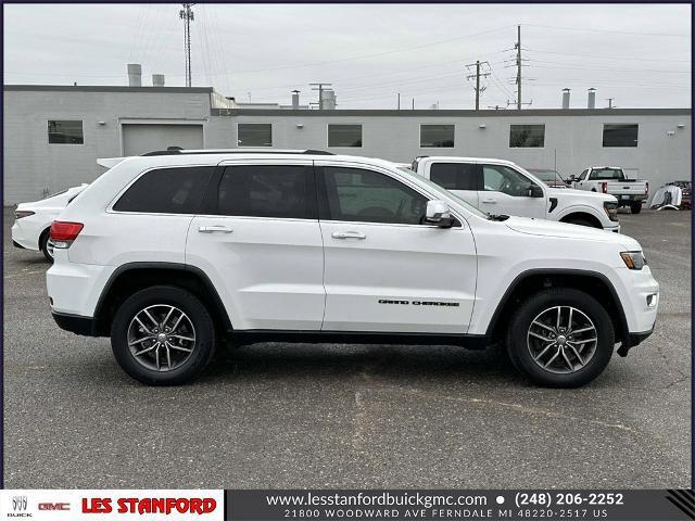 used 2017 Jeep Grand Cherokee car, priced at $16,000