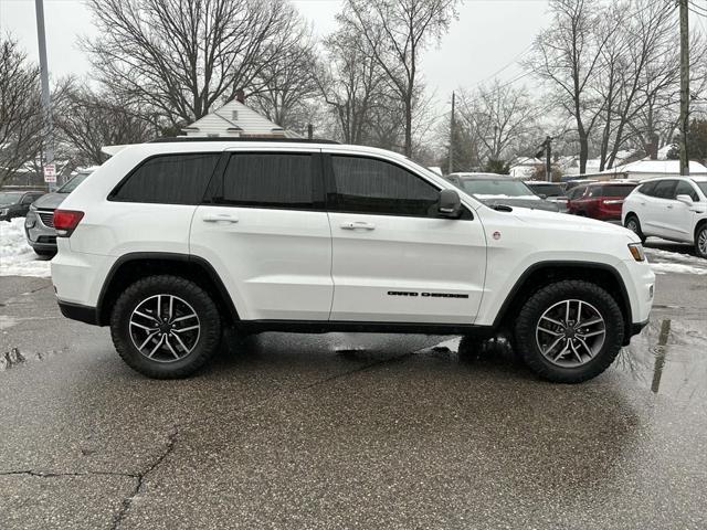 used 2019 Jeep Grand Cherokee car, priced at $21,999