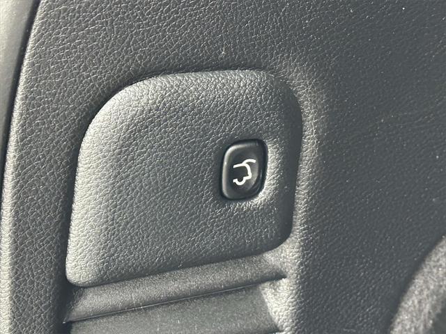 used 2019 Jeep Grand Cherokee car, priced at $21,999