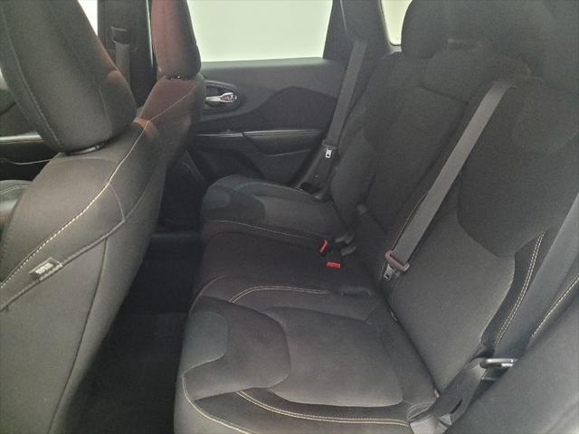 used 2015 Jeep Cherokee car, priced at $12,695
