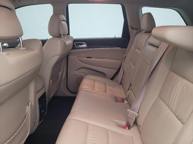 used 2015 Jeep Grand Cherokee car, priced at $17,395