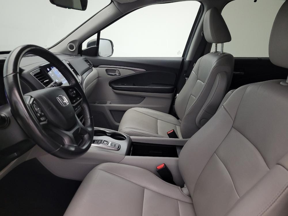 used 2022 Honda Pilot car, priced at $20,795