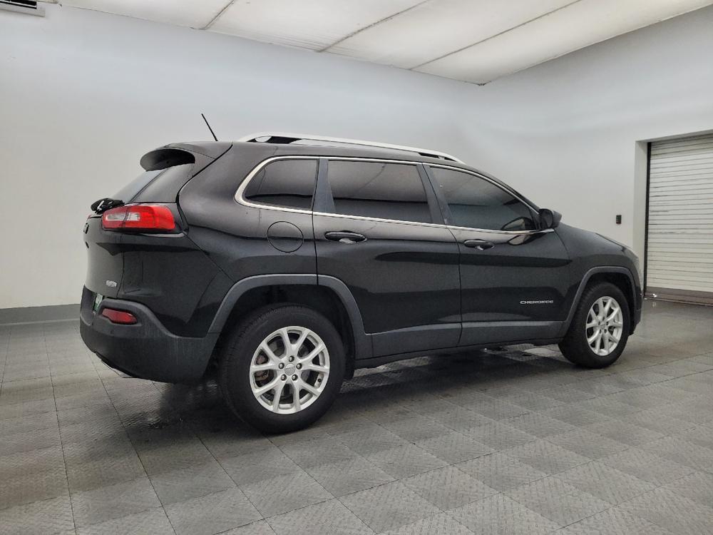 used 2018 Jeep Cherokee car, priced at $15,695
