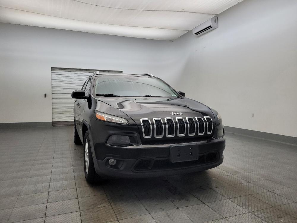 used 2018 Jeep Cherokee car, priced at $15,695