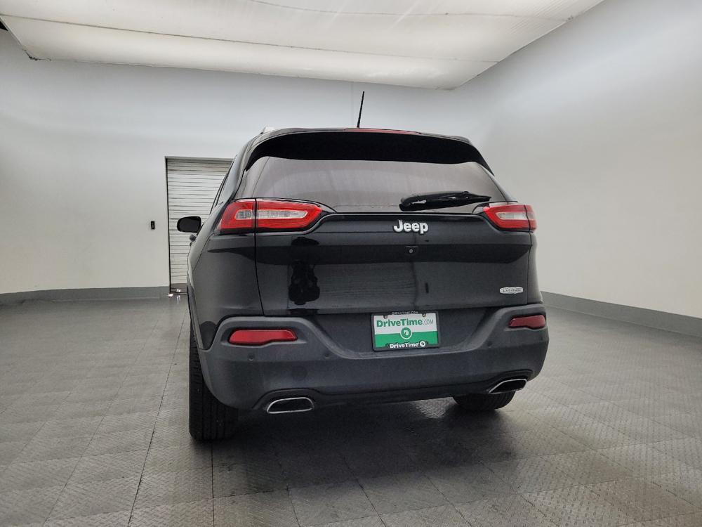 used 2018 Jeep Cherokee car, priced at $15,695