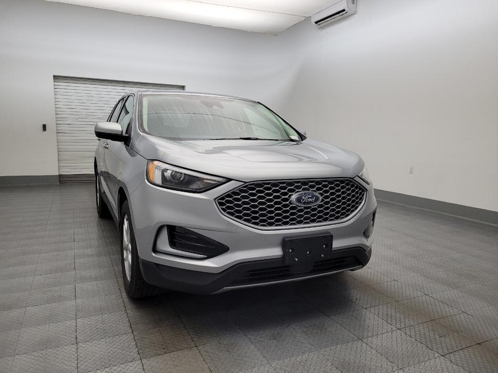 used 2024 Ford Edge car, priced at $27,195