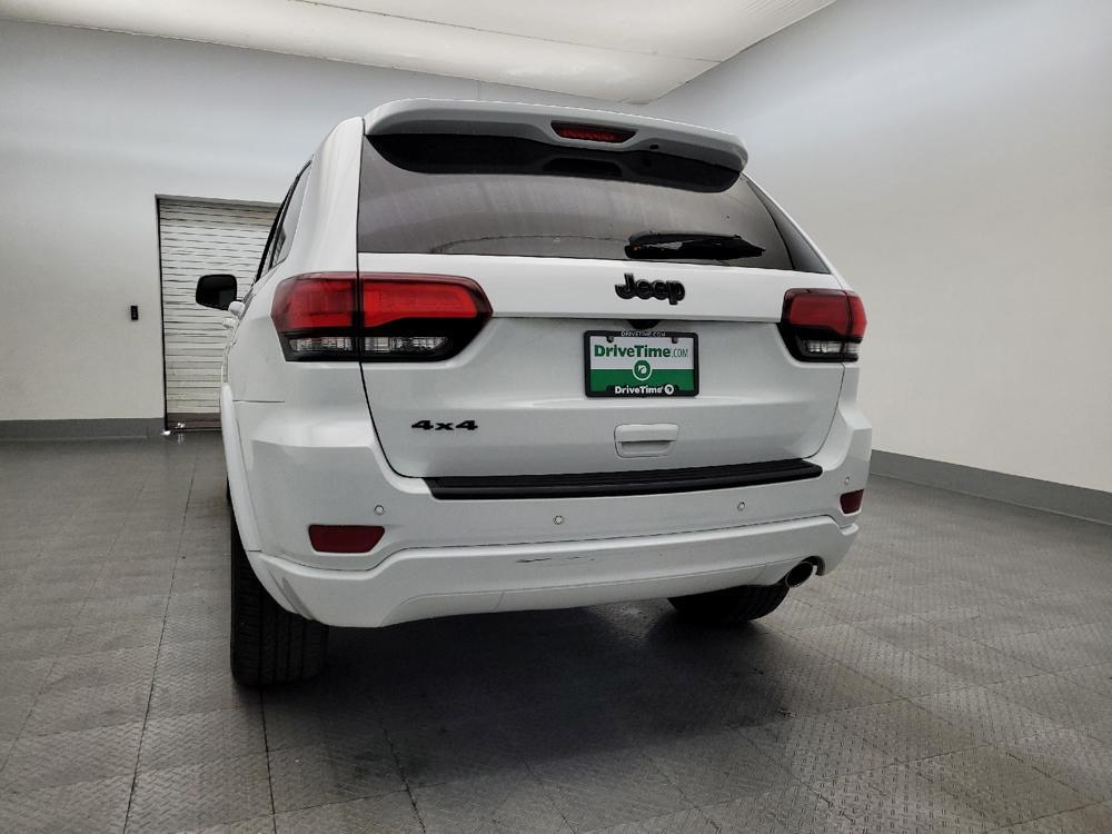 used 2020 Jeep Grand Cherokee car, priced at $20,895