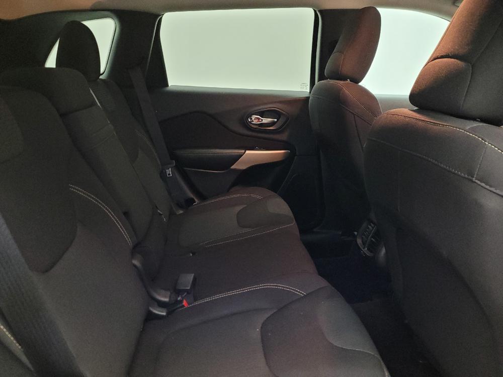 used 2017 Jeep Cherokee car, priced at $13,495