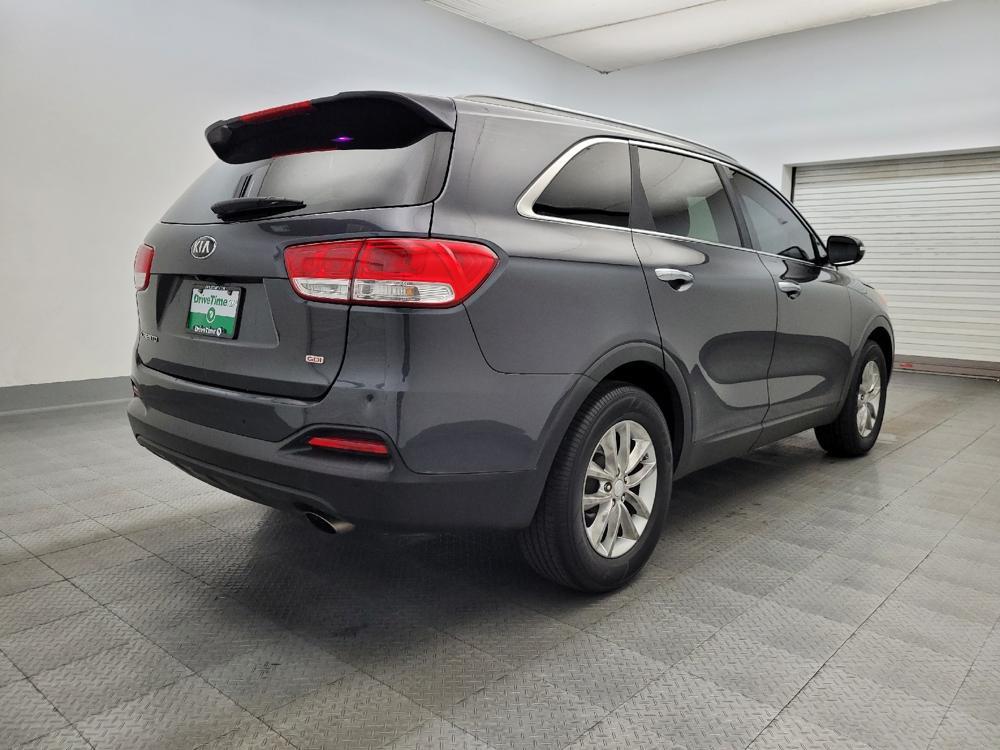 used 2016 Kia Sorento car, priced at $13,395