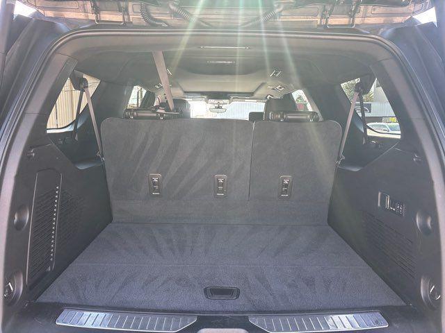 used 2021 Chevrolet Suburban car, priced at $39,999