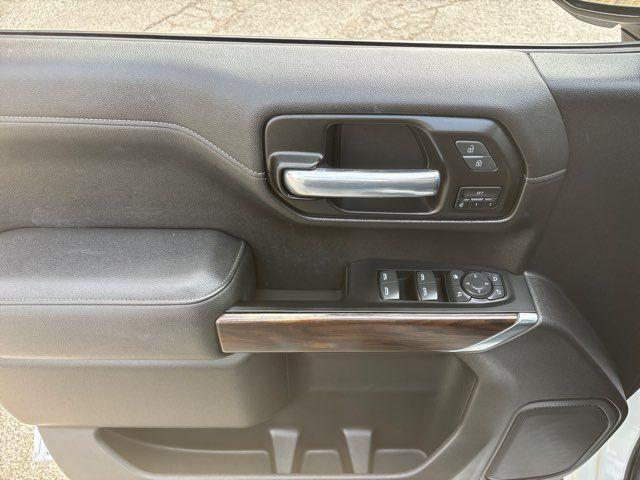 used 2022 GMC Sierra 1500 car, priced at $31,995