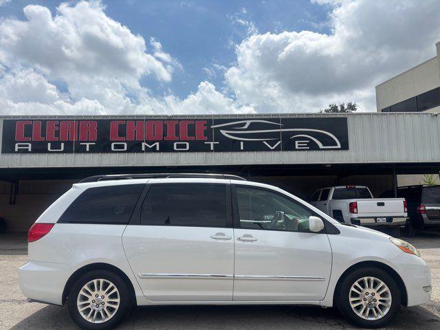 used 2007 Toyota Sienna car, priced at $9,495