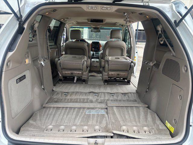 used 2007 Toyota Sienna car, priced at $9,495