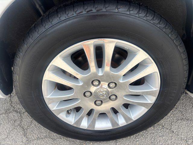 used 2007 Toyota Sienna car, priced at $9,495