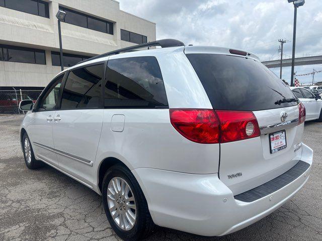 used 2007 Toyota Sienna car, priced at $9,495