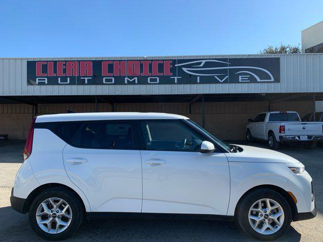 used 2022 Kia Soul car, priced at $16,995