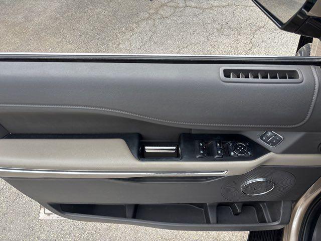 used 2020 Ford Expedition Max car, priced at $28,999