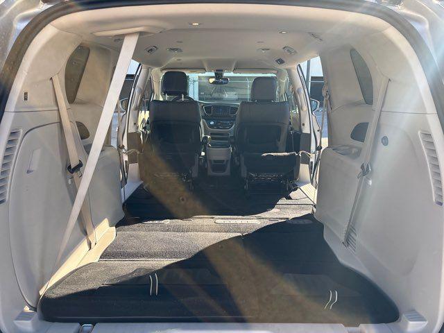 used 2020 Chrysler Pacifica car, priced at $15,495