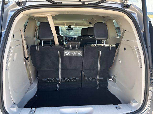 used 2020 Chrysler Pacifica car, priced at $15,495