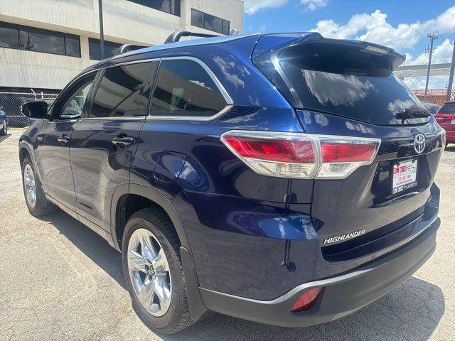 used 2016 Toyota Highlander Hybrid car, priced at $23,995