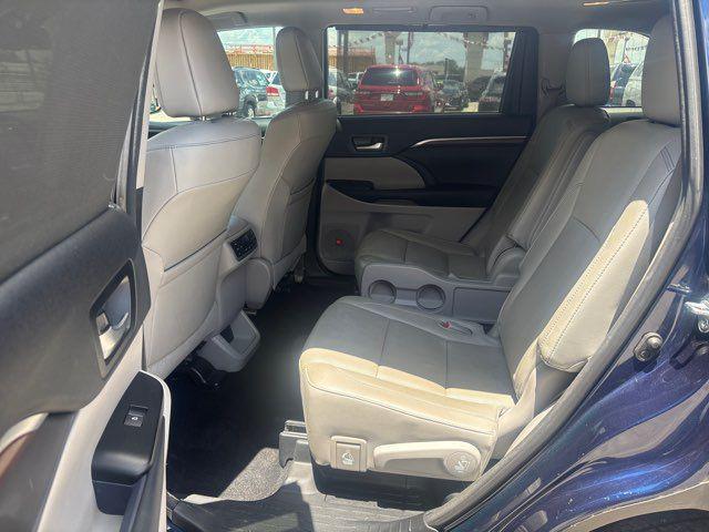 used 2016 Toyota Highlander Hybrid car, priced at $23,995