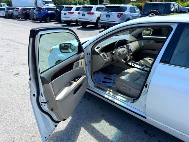 used 2009 Toyota Avalon car, priced at $4,980