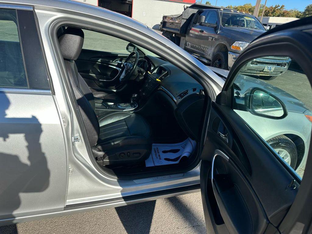 used 2011 Buick Regal car