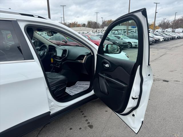 used 2015 Jeep Cherokee car, priced at $8,980