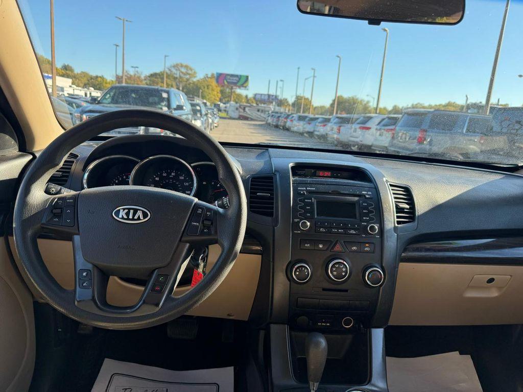 used 2013 Kia Sorento car, priced at $5,980