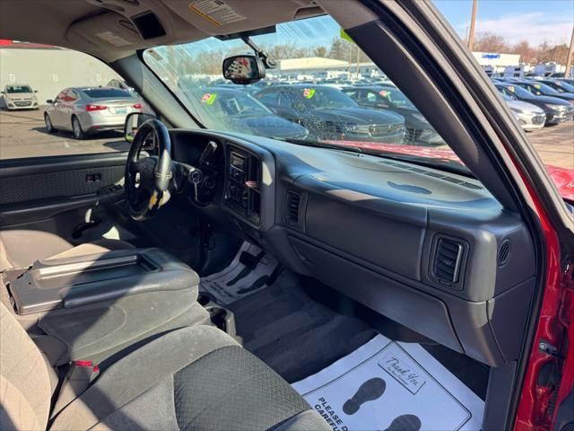 used 2004 Chevrolet Avalanche car, priced at $5,980