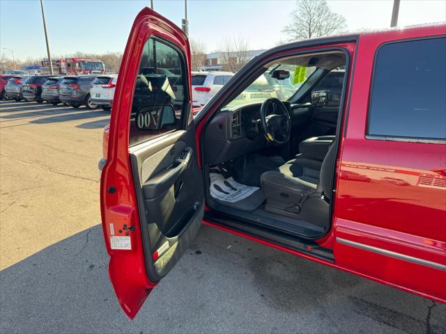 used 2004 Chevrolet Avalanche car, priced at $5,980