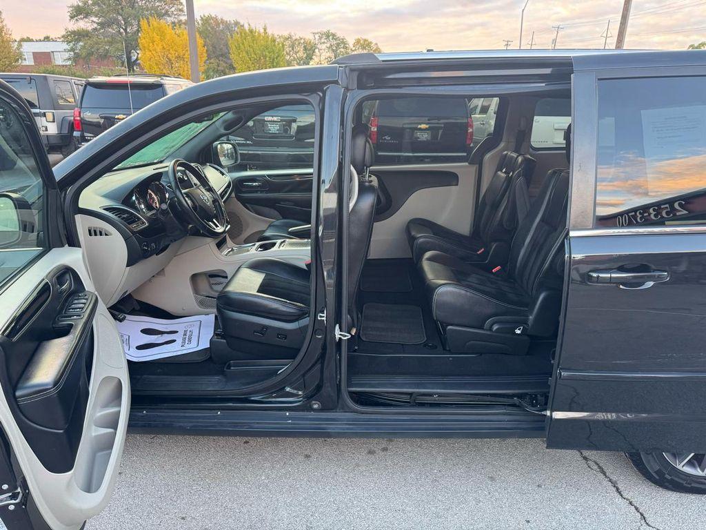 used 2017 Dodge Grand Caravan car, priced at $5,980