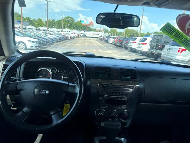used 2009 Hummer H3T car, priced at $14,980