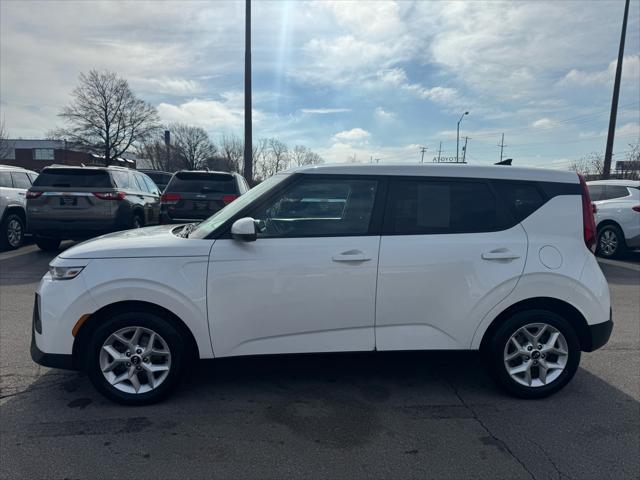 used 2021 Kia Soul car, priced at $13,980