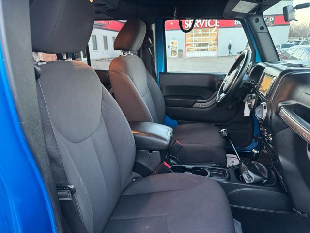 used 2015 Jeep Wrangler Unlimited car, priced at $16,980