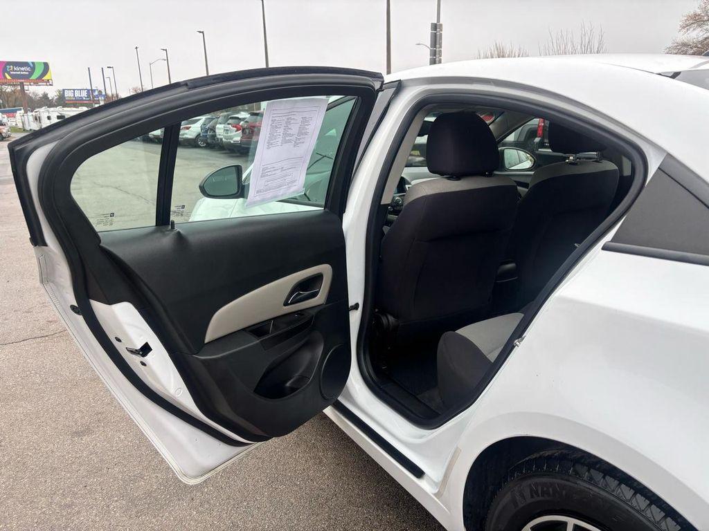 used 2014 Chevrolet Cruze car, priced at $4,980