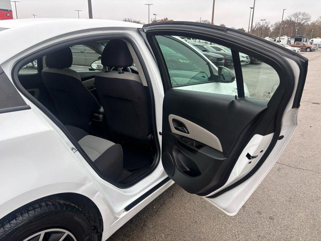 used 2014 Chevrolet Cruze car, priced at $4,980